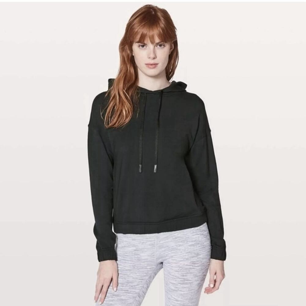 Lululemon Twisted & Tucked Pullover, Size 10